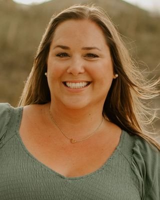 Elizabeth Flostrand Elizabeth Flostrand